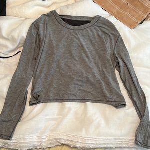 Lululemon cropped long sleeve